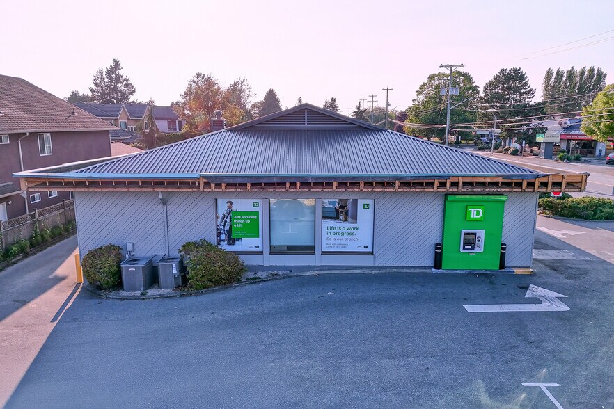 More Photos Of 3960 Francis Rd, Richmond Bank For Sale