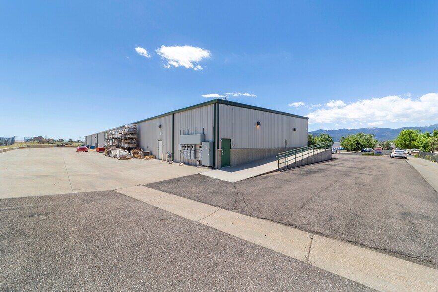 More Photos Of 5739 Observation Ct, Colorado Springs Warehouse For Lease