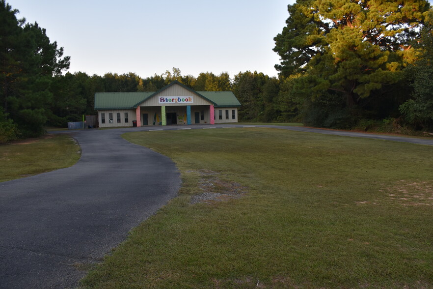 Primary Photo Of 375 County Road 2104, Daingerfield Schools For Sale