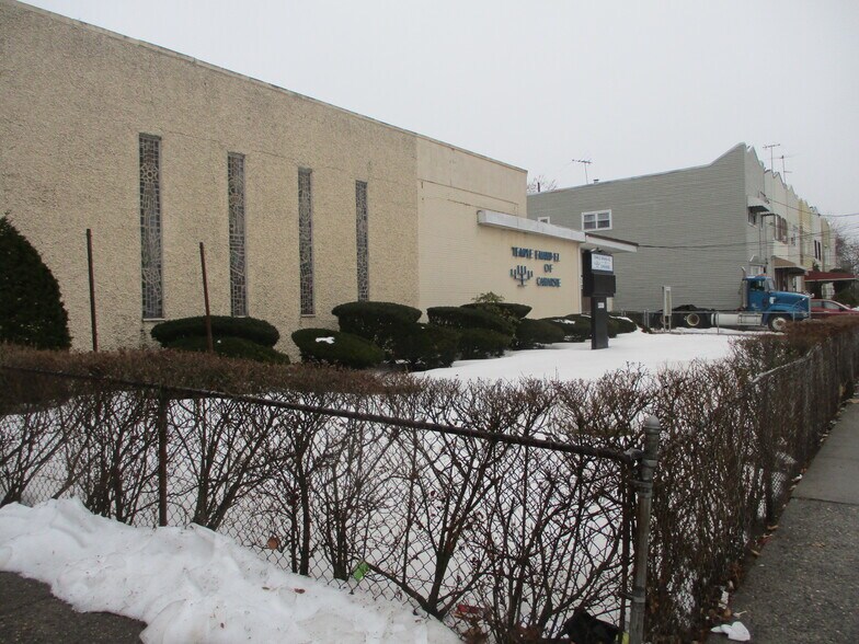 More Photos Of 1880 Rockaway Pky, Brooklyn Specialty For Lease