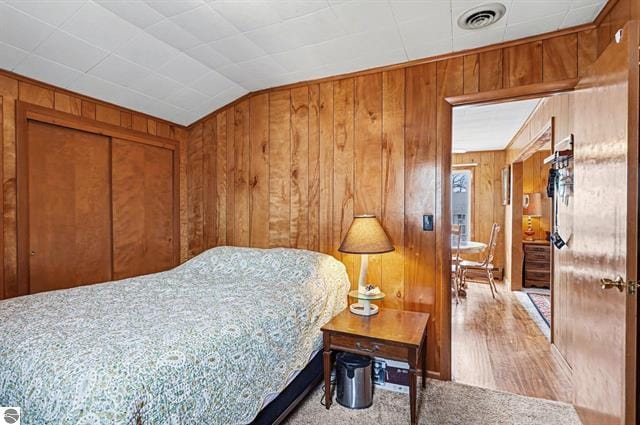 More Photos Of 1100 E Bay St, East Tawas Hotel For Sale