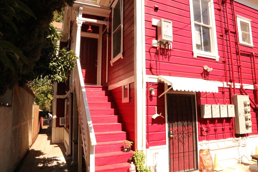 More Photos Of 421 28th St, Sacramento Apartments For Sale