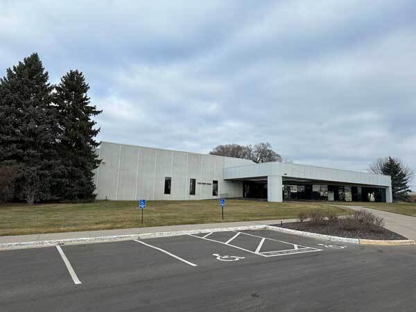 Primary Photo Of 1000 Park Rd, Chanhassen Manufacturing For Lease