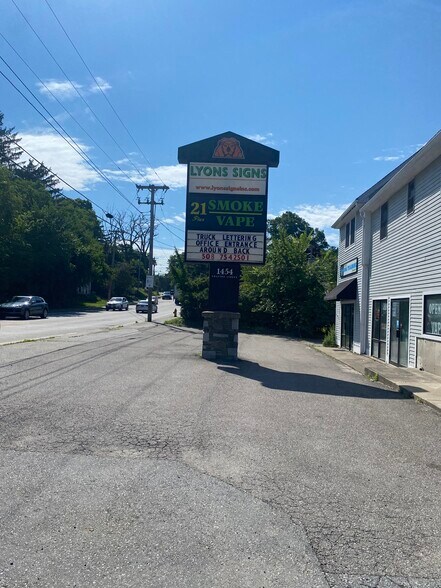 More Photos Of 1454 Grafton St, Worcester Light Manufacturing For Lease