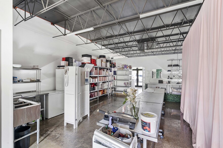 More Photos Of 612 NW 9th Ave, Fort Lauderdale Restaurant For Lease