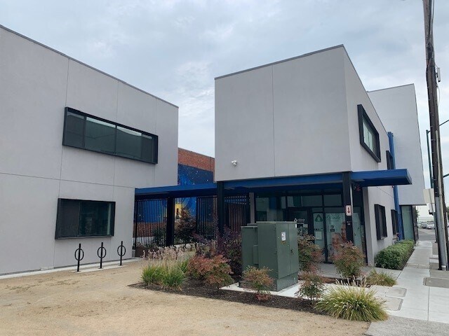 More Photos Of 1926 Park St, Alameda Loft Creative Space For Lease