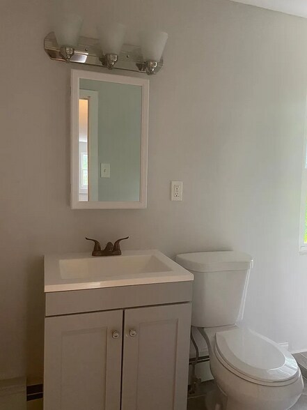 More Photos Of 57 Turner St, Mantua Apartments For Sale