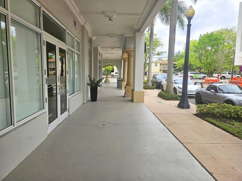 More Photos Of 4100 Salzedo St, Coral Gables Apartments For Sale