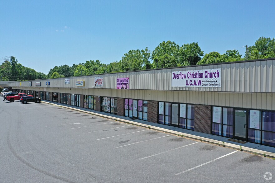 Primary Photo Of 2804 Randleman Rd, Greensboro Unknown For Lease