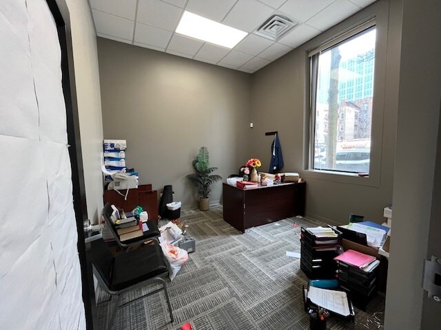 More Photos Of 5228-5238 S Blackstone Ave, Chicago Apartments For Lease