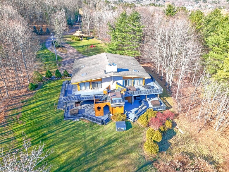 More Photos Of 218 NY-296, Windham Hotel For Sale