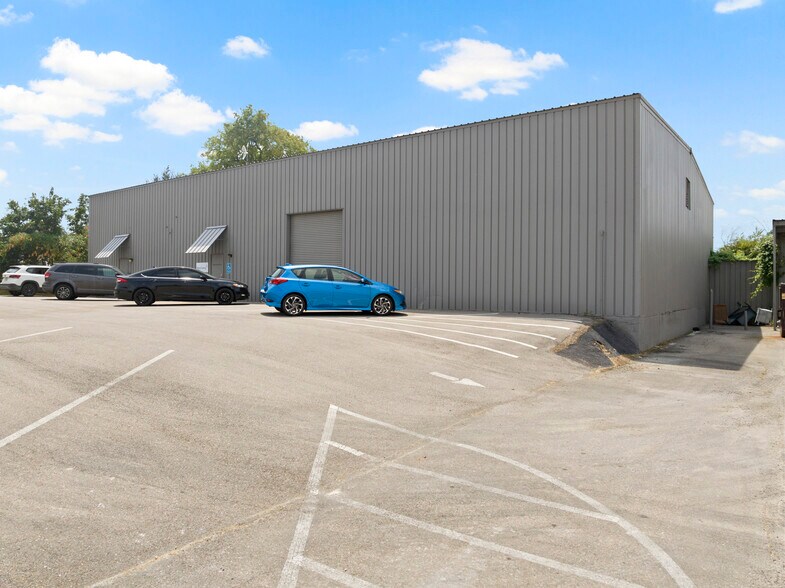 More Photos Of 412 Texas Highway 37, Mount Vernon Medical For Sale