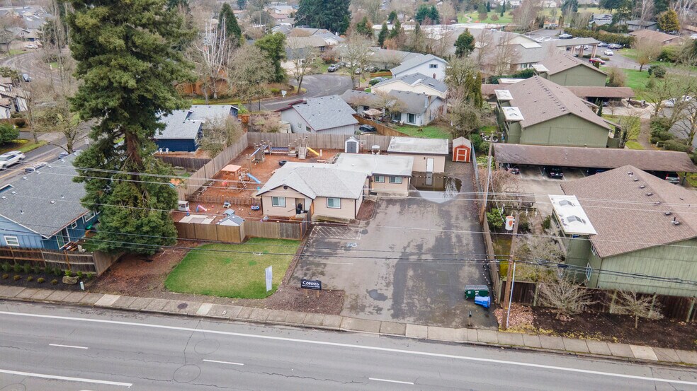 More Photos Of 2125 Coburg Rd, Eugene Healthcare For Sale
