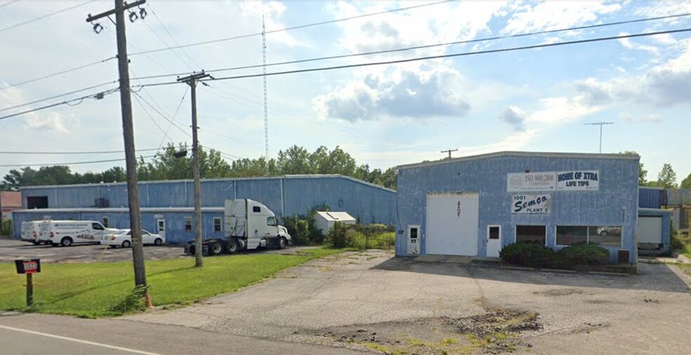 Primary Photo Of 1001 & 1025 Pole Land Rd, Marion Warehouse For Sale