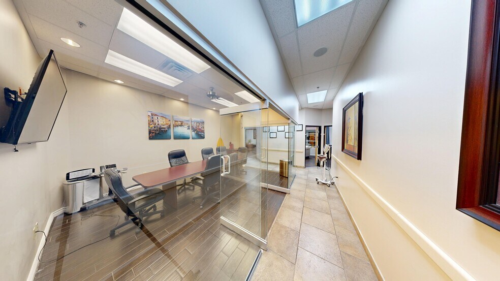 More Photos Of 5225 S Durango Dr, Las Vegas Medical For Sale