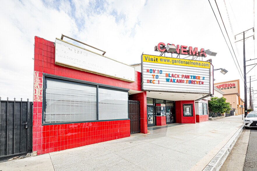 More Photos Of 14948 Crenshaw Blvd, Gardena Movie Theatre For Sale