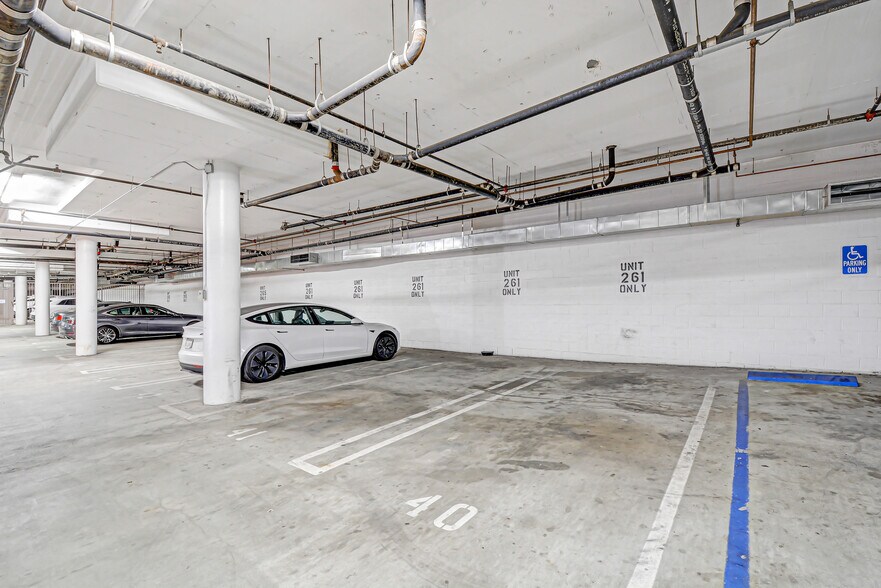 More Photos Of 261-269 S San Pedro St, Los Angeles Apartments For Sale