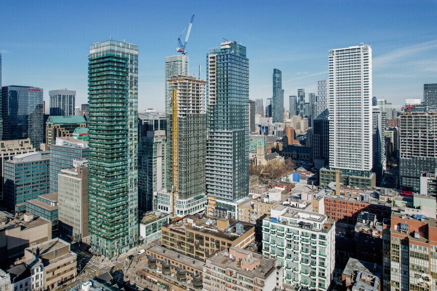 More Photos Of 89 Church St, Toronto Apartments For Sale