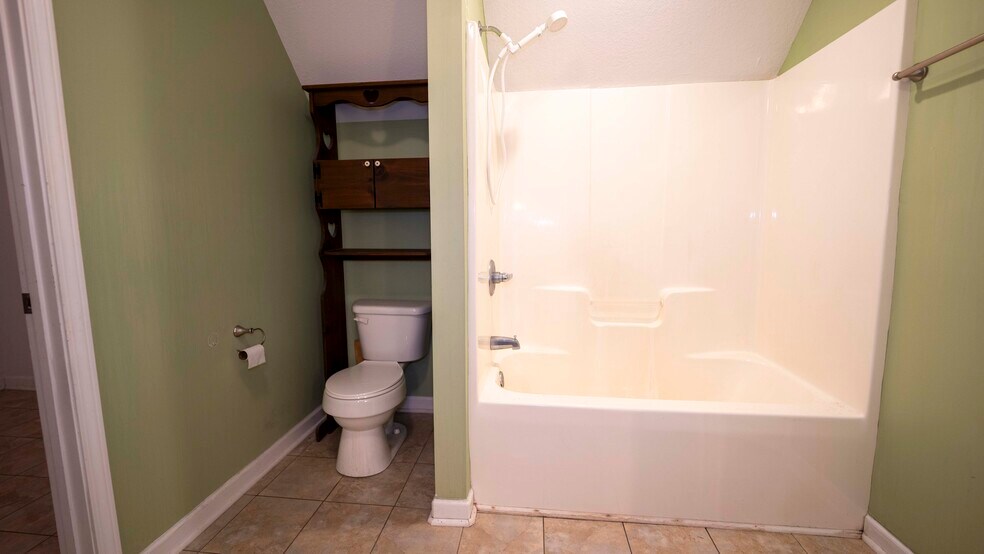 More Photos Of 1646 E Wesley Chapel Rd, Byron Land For Sale