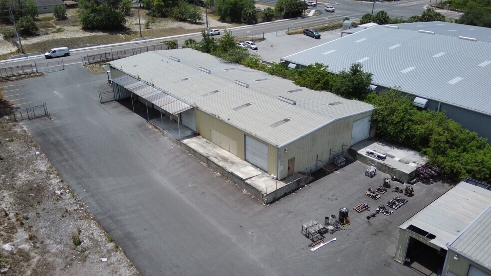 More Photos Of 9521 Denton Ave, Hudson Unknown For Lease