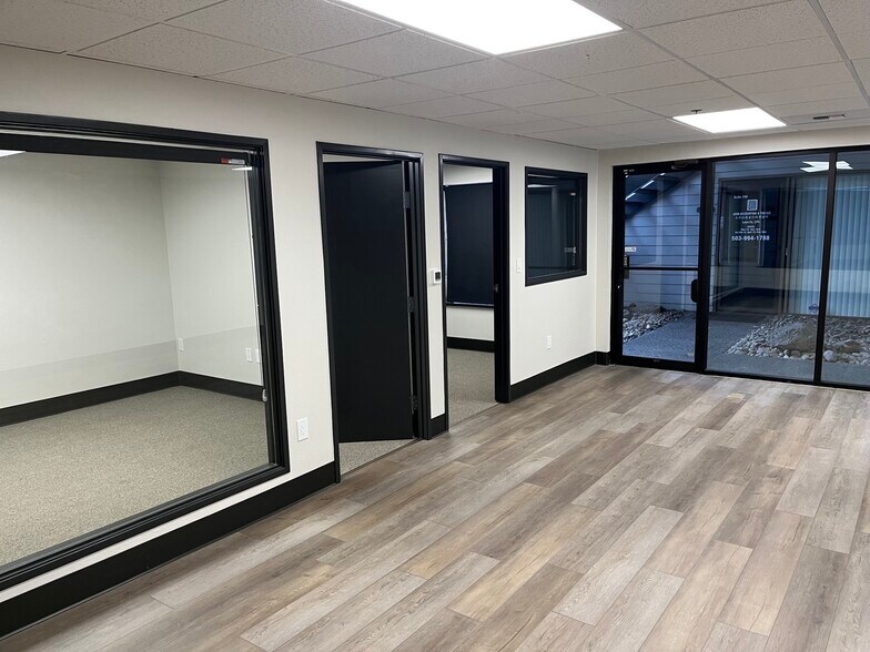 More Photos Of 9880 SW Beaverton Hillsdale Hwy, Beaverton Office For Lease