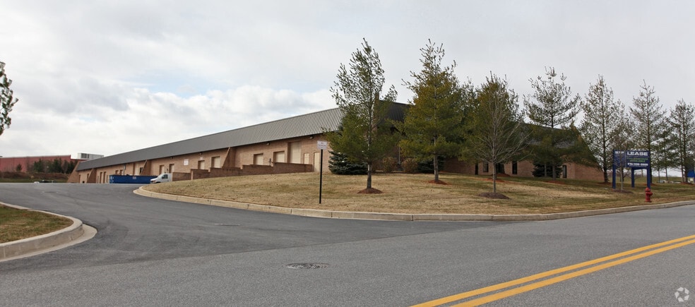 More Photos Of 1393 Progress Way, Eldersburg Unknown For Lease