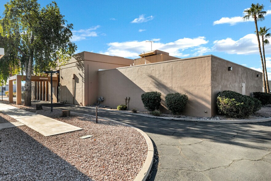 More Photos Of 15405 N 99th Ave, Sun City Medical For Lease