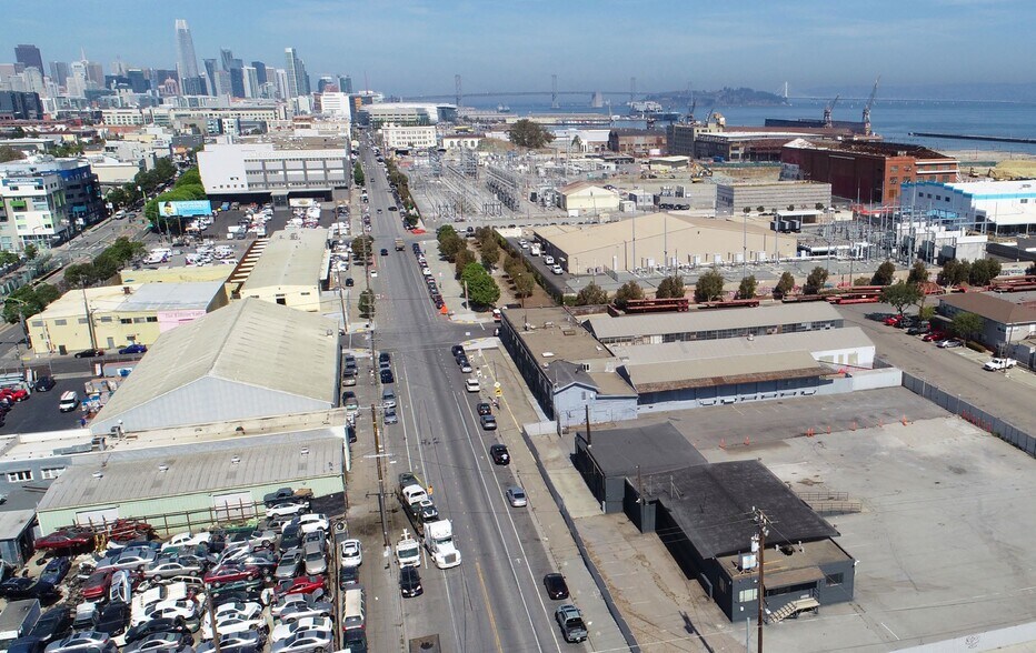 More Photos Of 1401 Illinois St, San Francisco Warehouse For Lease