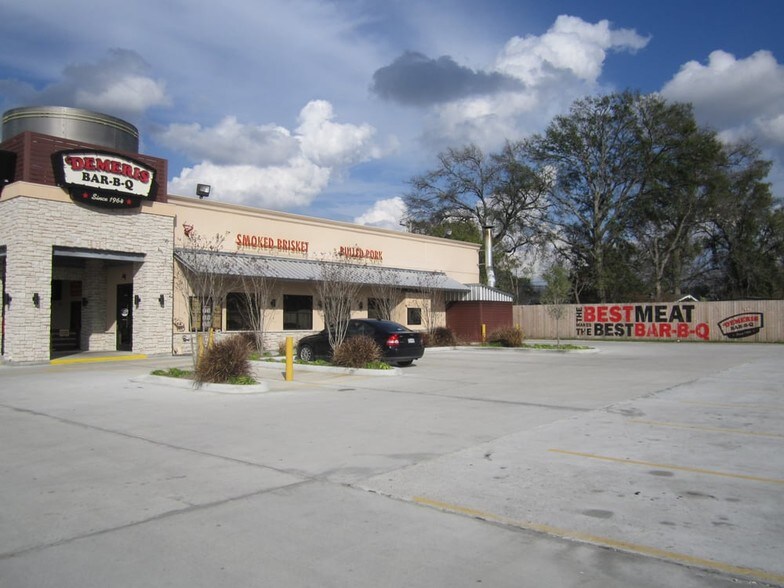 More Photos Of 1704 W Loop Fwy N, Houston Unknown For Lease
