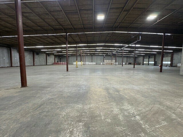 More Photos Of 3230 Thomason Ave, Montgomery Warehouse For Lease