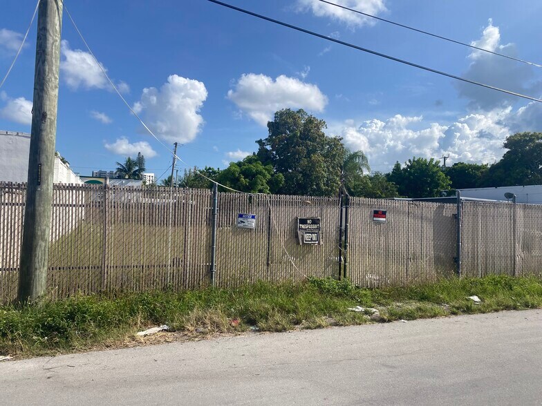 More Photos Of 2126 Collins Ct, Hollywood Refrigeration Cold Storage For Lease