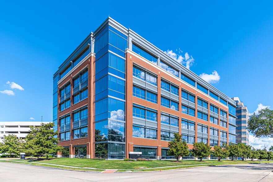 More Photos Of 3 Sugar Creek Center Blvd, Sugar Land Office For Lease