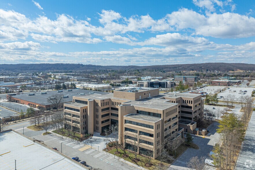 More Photos Of 11311 McCormick Rd, Hunt Valley Office For Lease