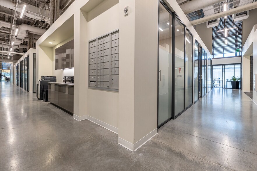 More Photos Of 11220 W Burleigh St, Wauwatosa Coworking Space