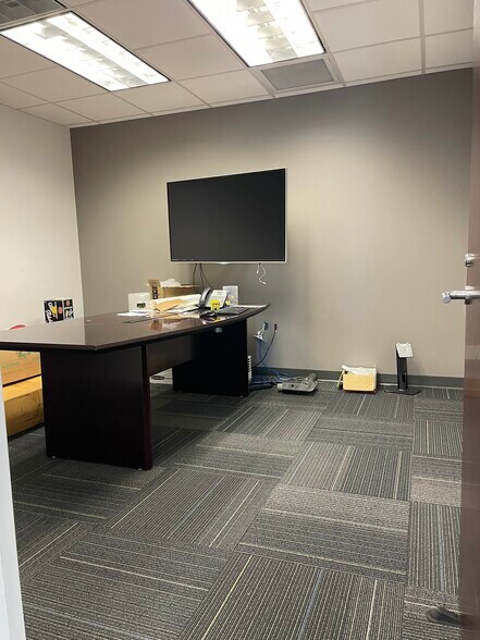 More Photos Of 1208 E Kennedy Blvd, Tampa Apartments For Lease