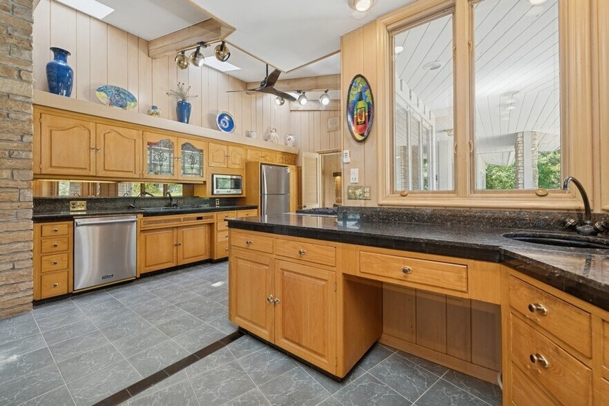 More Photos Of W1800 County Road B, Genoa City Specialty For Sale