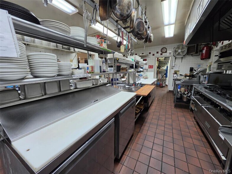 More Photos Of 951 State 17B Rt, Mongaup Valley Restaurant For Sale