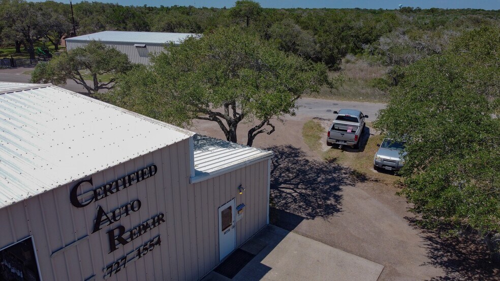 More Photos Of 1875 State Highway 35 Byp, Rockport Warehouse For Sale