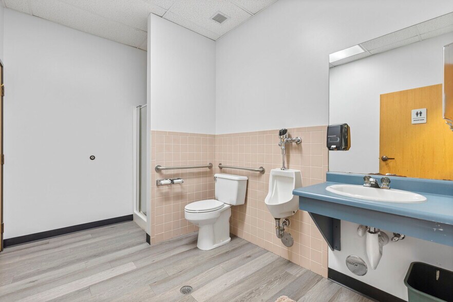 More Photos Of 3133 Indian Rd, Boulder Office For Lease