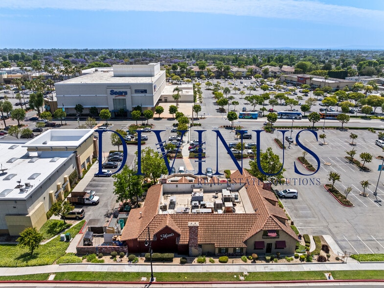 More Photos Of 15436 Whittier Blvd, Whittier Restaurant For Sale