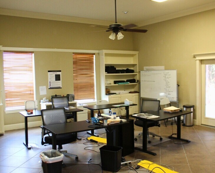 More Photos Of 7081 Old Reliance Rd, Bryan Industrial For Lease