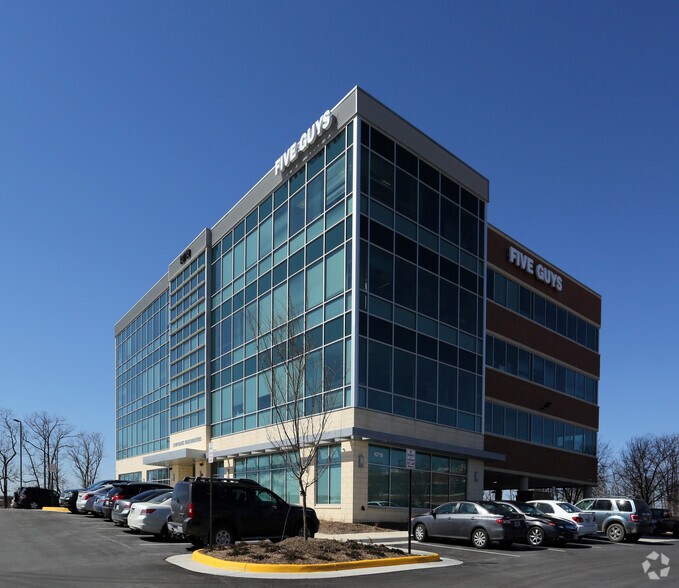 More Photos Of 10718 Richmond Hwy, Lorton Office For Lease