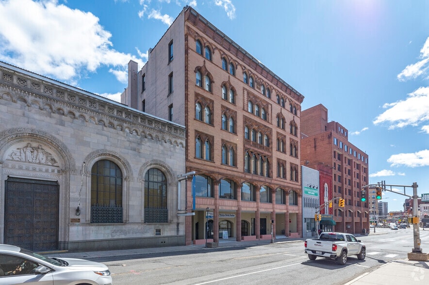 More Photos Of 34-58 N Main St, Waterbury Office For Sale