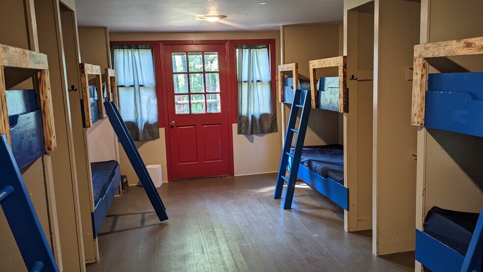 More Photos Of 26001 Heinz Rd, Willow River Specialty For Sale