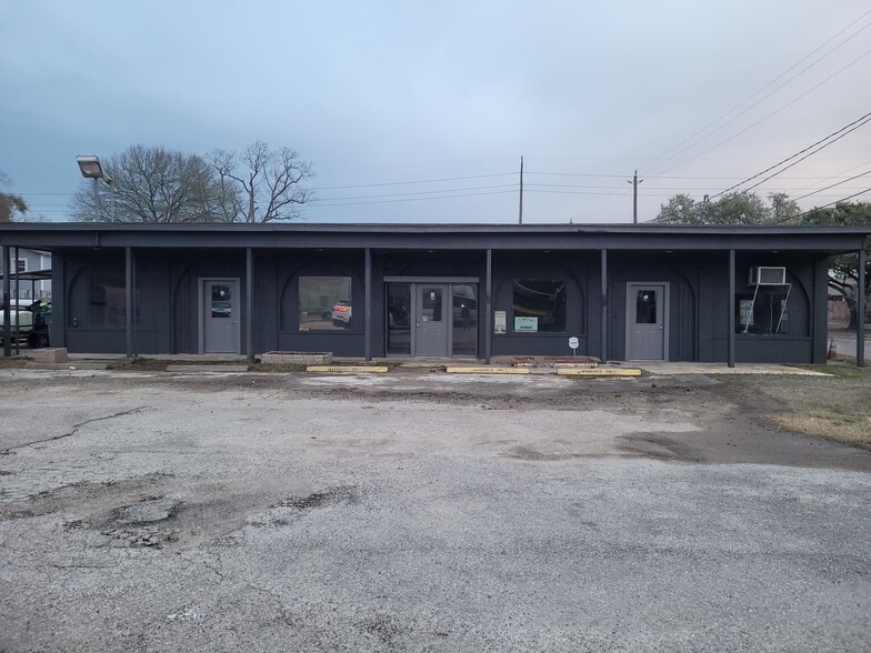 Primary Photo Of 4615 Sherman St, Houston Freestanding For Lease