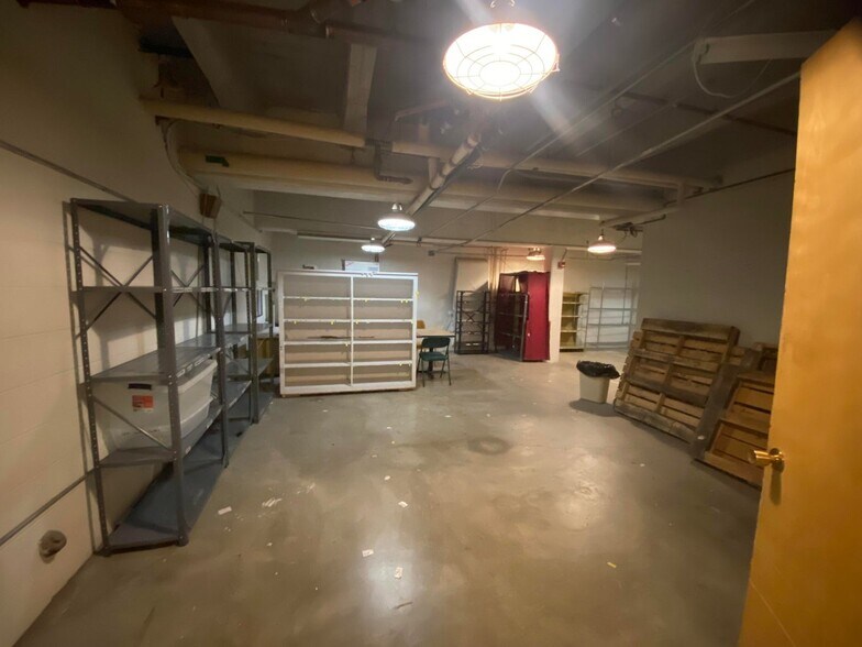 More Photos Of 25 Ewing St, Helena Medical For Sale