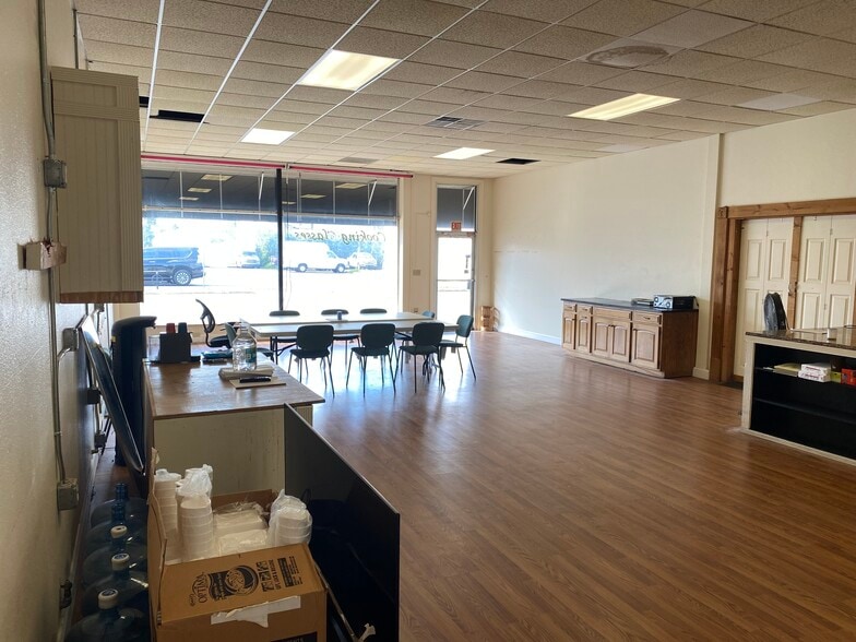 More Photos Of 709 W Smith St, Orlando Storefront For Sale