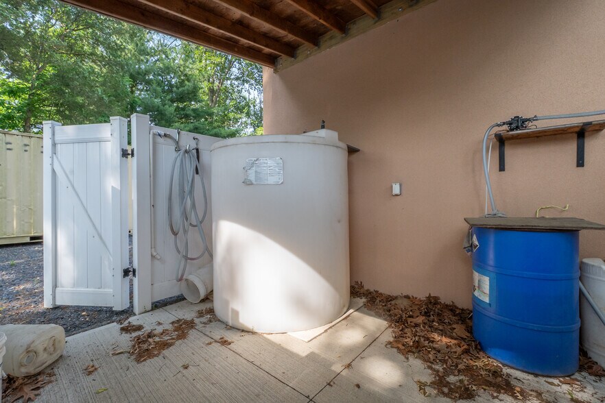 More Photos Of 33 Bordentown Tpke, Jamesburg Warehouse For Sale