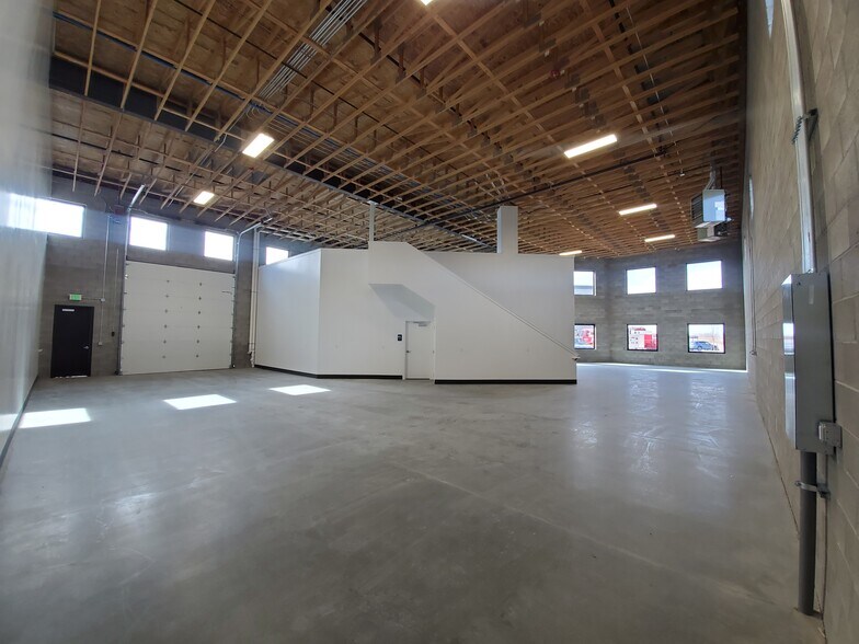 More Photos Of 2052 W 500 N, Springville Industrial For Lease
