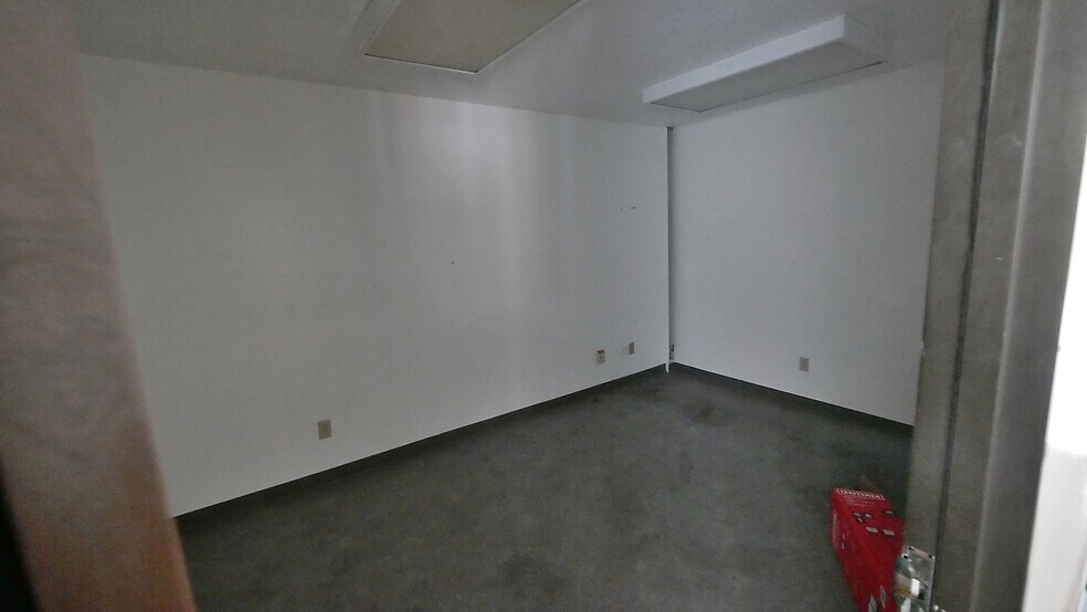 More Photos Of 7115 Satsuma Dr, Houston Unknown For Lease